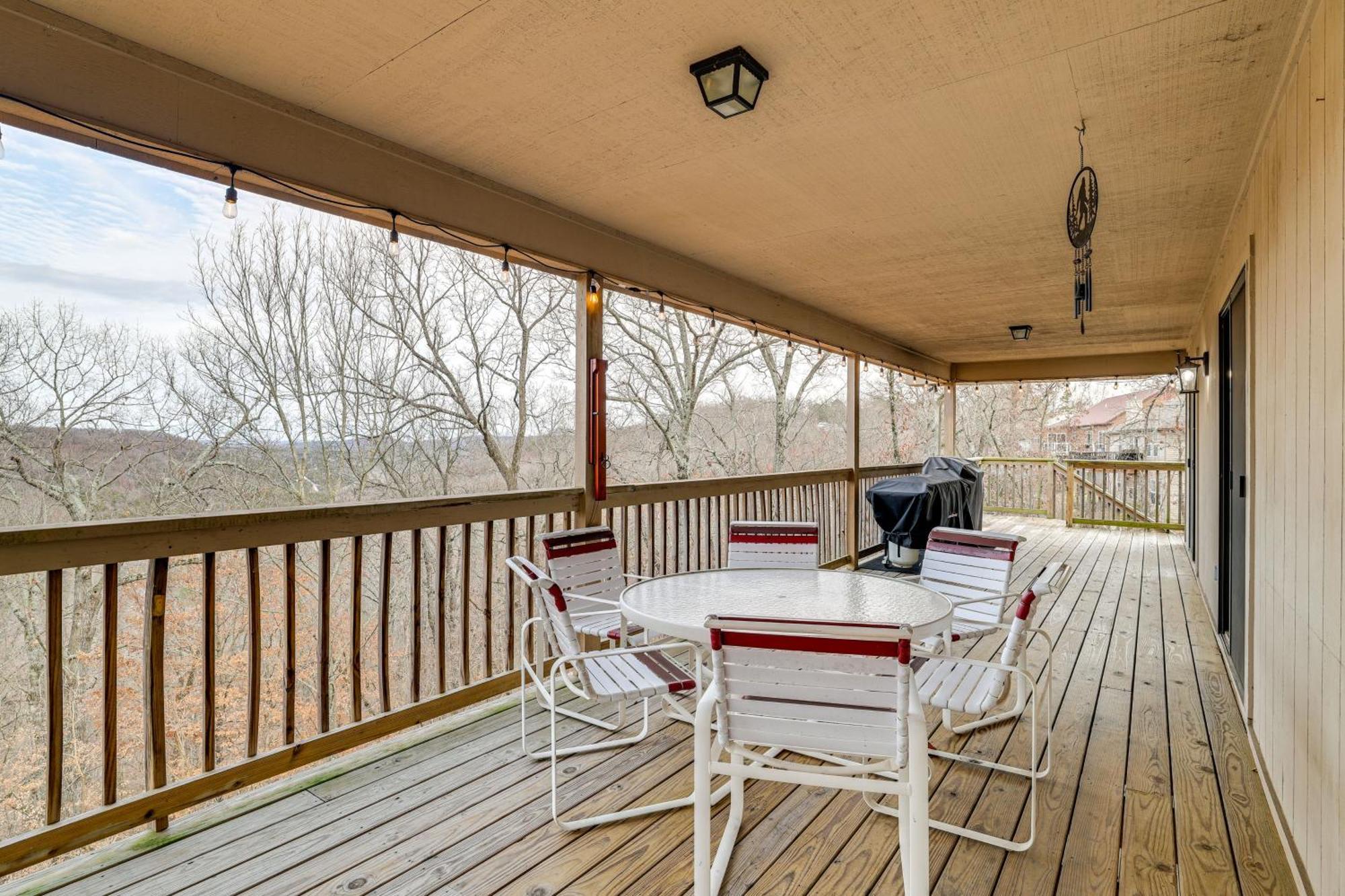Spacious Holiday Island Escape With Deck And Gas Grill Exterior photo